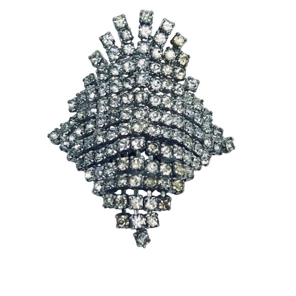 Silver Tone Rhinestone Shoe Clips Elegant Formal Footwear Design Accessory (5870 - Picture 2 of 4